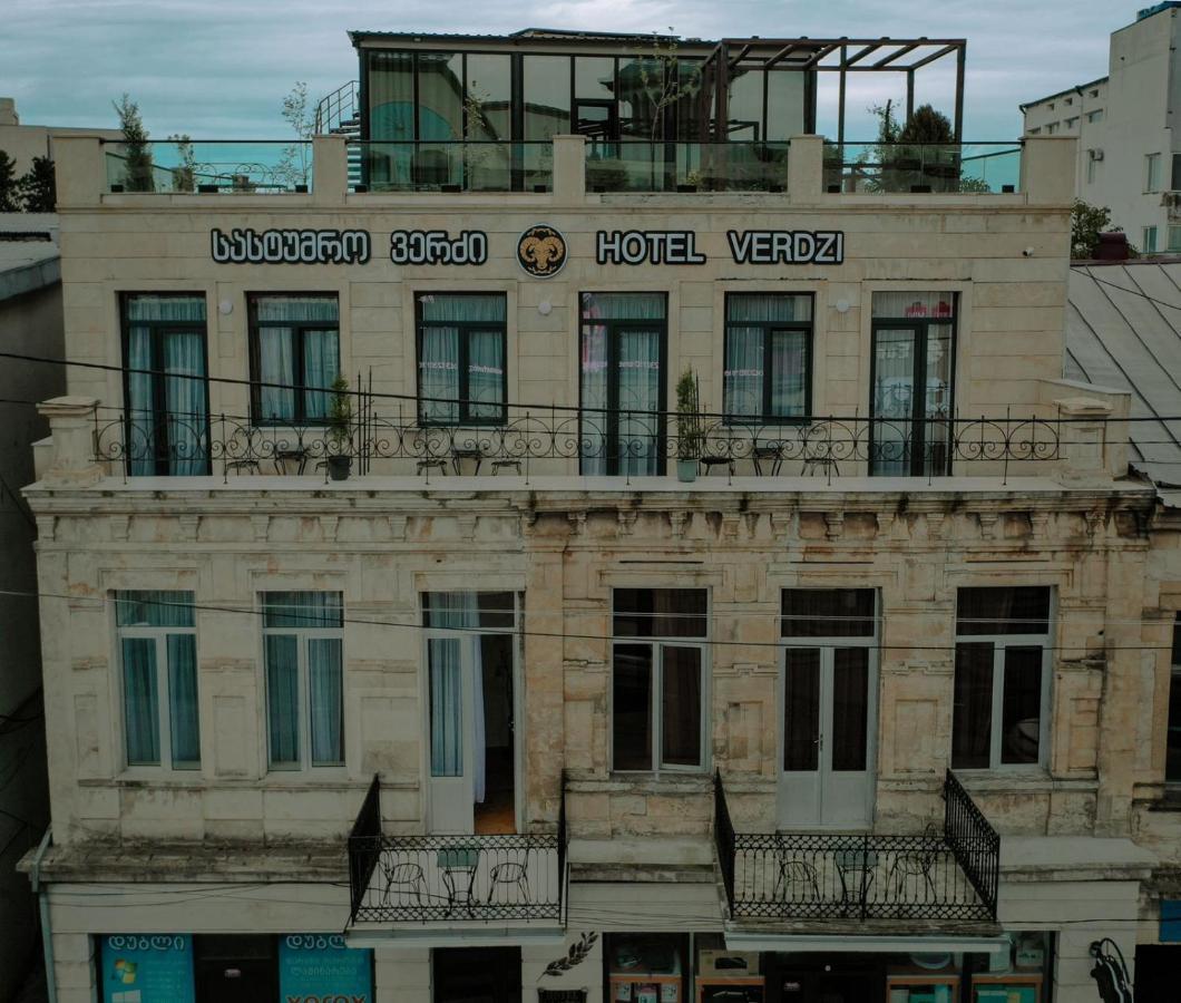 Hotel Verdzi Kʼutʼaisi Exterior foto