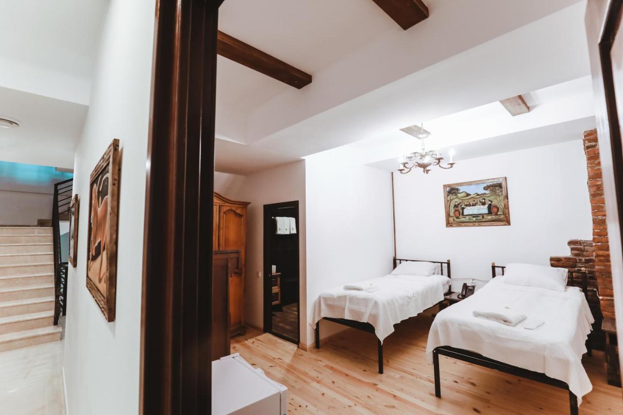 Hotel Verdzi Kʼutʼaisi Exterior foto